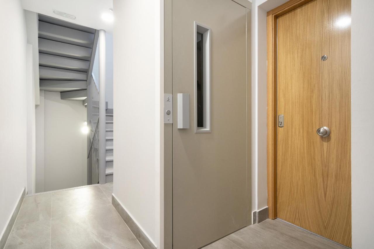 Apartamentos Reformados En Madrid Rio Zewnętrze zdjęcie